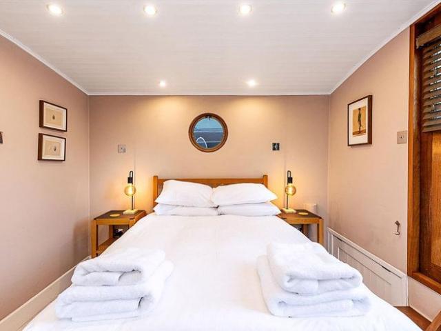 House for rent in London, Isle Of Man