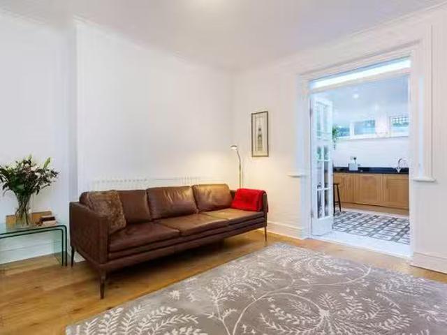 Apartment for rent in London Borough of Merton, Greater London