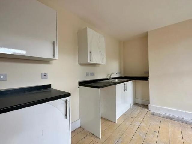 Apartment for rent in Navestock Side, Essex