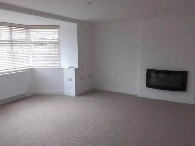 Apartment for rent in Whitwell, Elmton