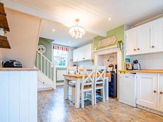 House for rent in Pouchen End, Hertfordshire