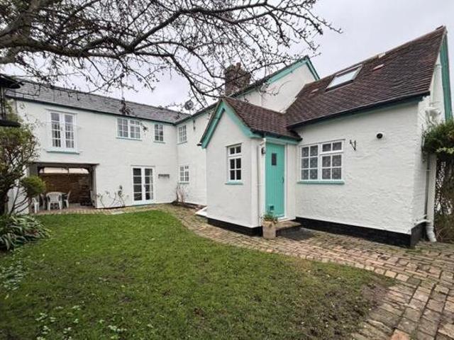 House for rent in Lyons, Greater London