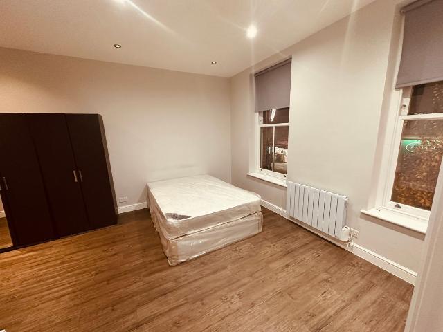 Studio for rent in High Barnet, Greater London