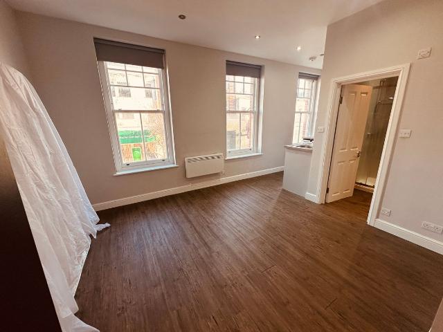 Studio for rent in High Barnet, Greater London