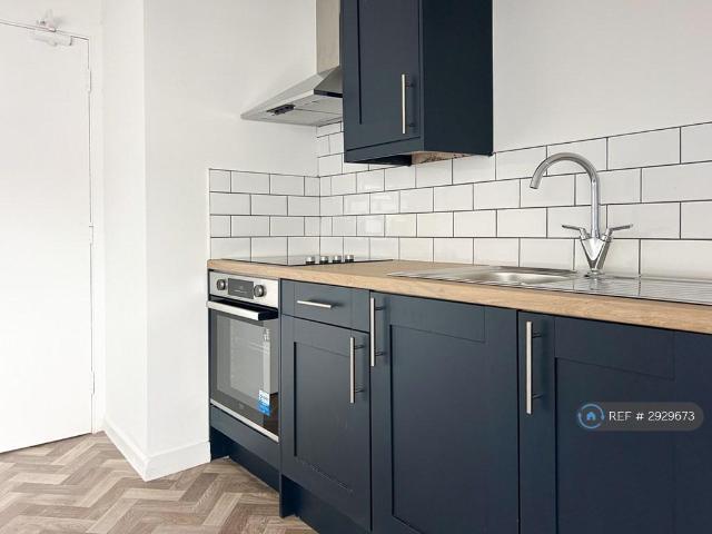 Apartment for rent in Cwm Talwg, Barry