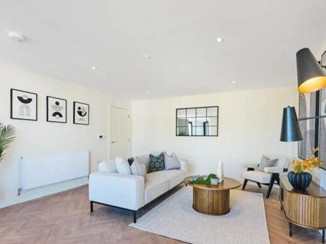 House for sale in Beckenham