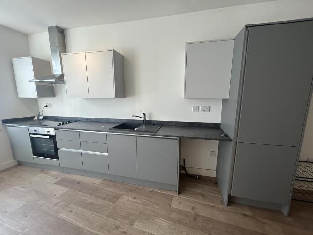 Apartment for rent in Coleshill CP, Gun Hill