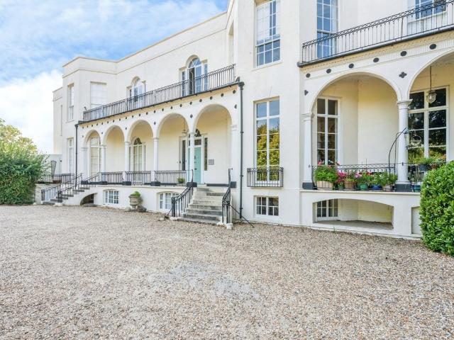 Apartment for rent in Clapham, West Sussex