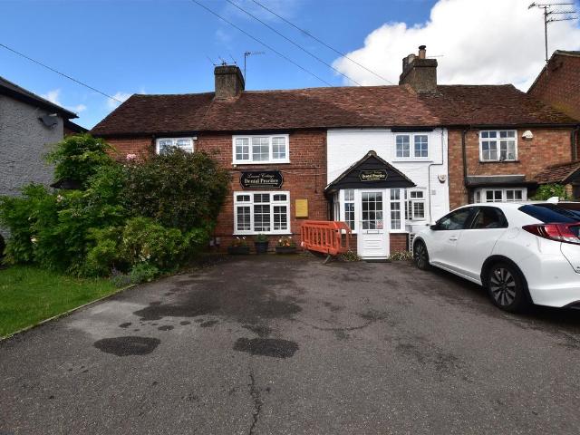 Apartment for rent in Pouchen End, Hertfordshire
