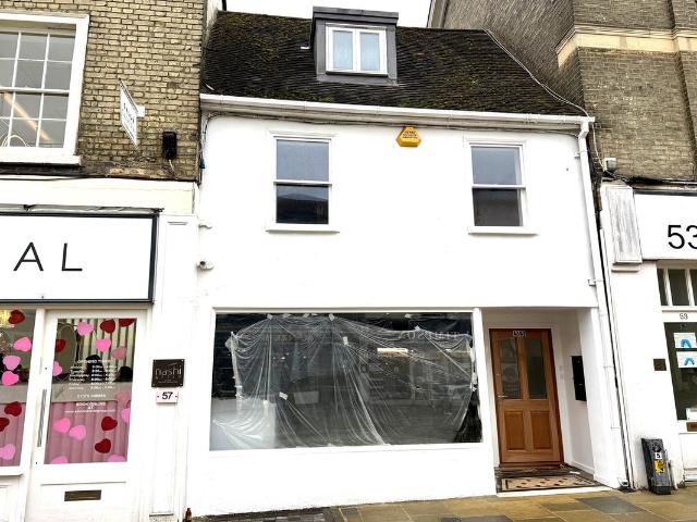 Apartment for rent in Bocking, Chipping Hill