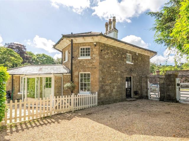 House for rent in The Butts, Kent