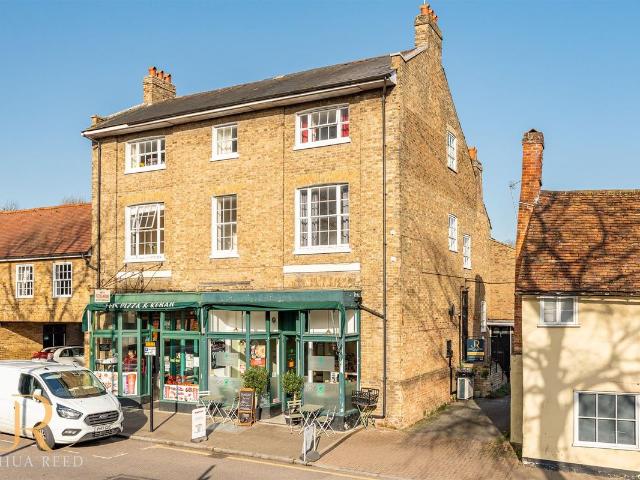 Apartment for rent in Colliers End, Hertfordshire