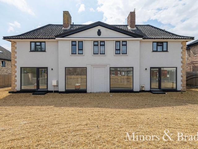 Apartment for rent in Stokesby, Norfolk