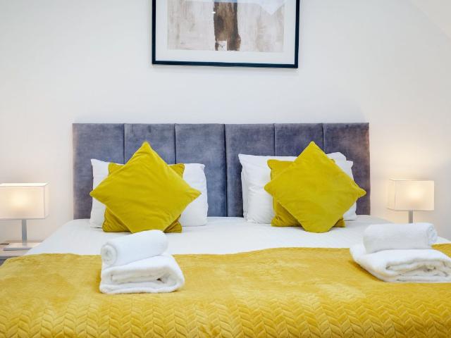Apartment for rent in Heol-las, Surrey
