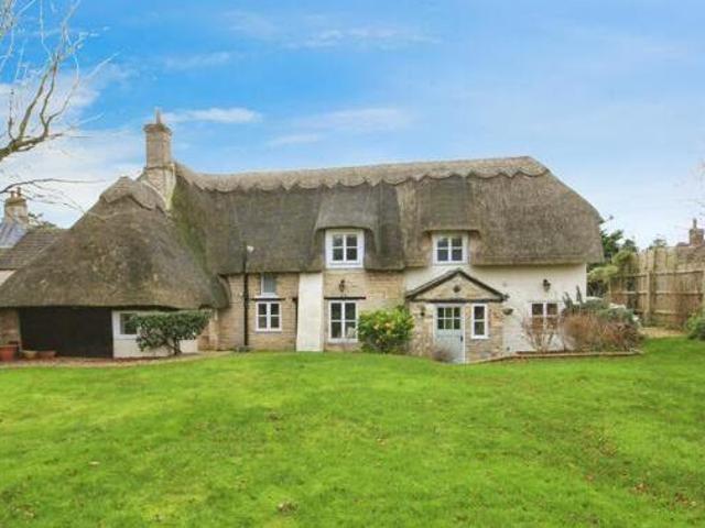 House for sale in Peterborough, Cambridgeshire and Peterborough