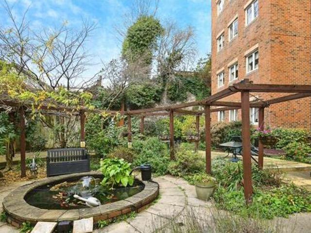 House for sale in Brompton, Chatham