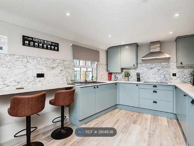 Apartment for rent in Golden Valley, Gloucestershire