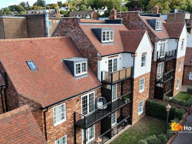 Apartment for rent in Old Town, Chesham