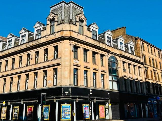 Studio for rent in Merchant City, Scotland