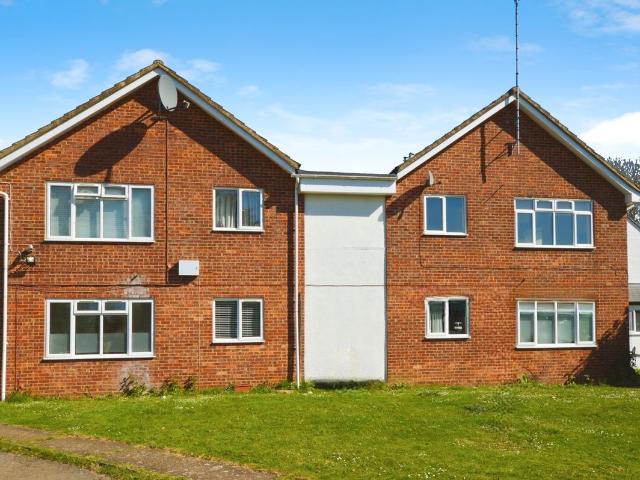 Apartment for rent in Five Acres, Hertfordshire