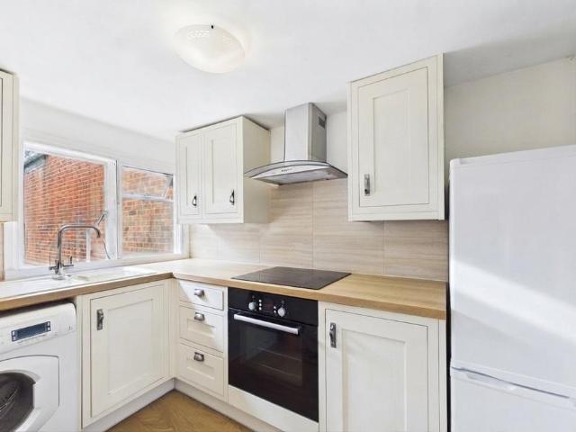 Apartment for rent in Cookham