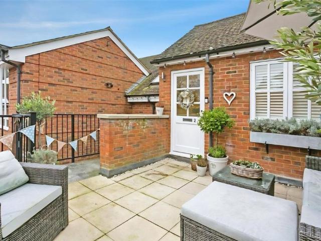 Apartment for rent in Cookham