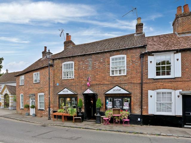Apartment for rent in Cookham