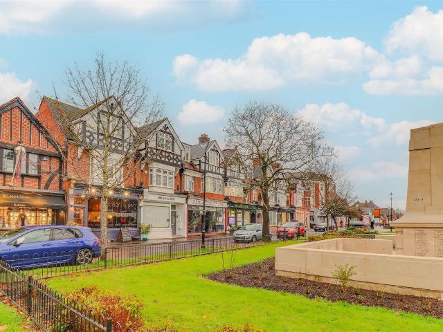 Apartment for rent in Fole, Surrey