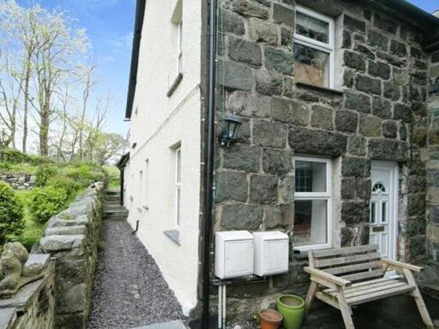 House for sale in Criccieth
