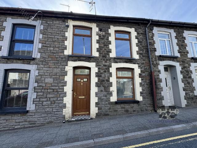 House for rent in Cymmer, Wales