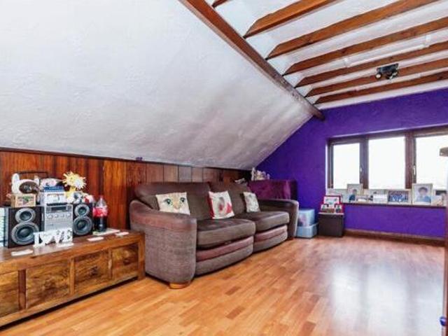 House for sale in Thurnscoe, South Yorkshire