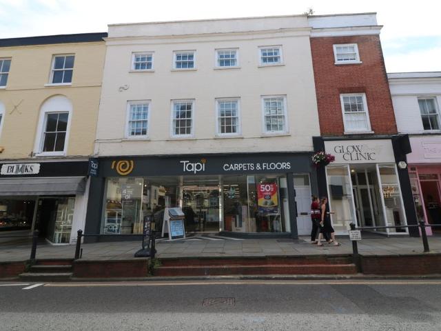 Apartment for rent in Rose Hill, Pachesham Park