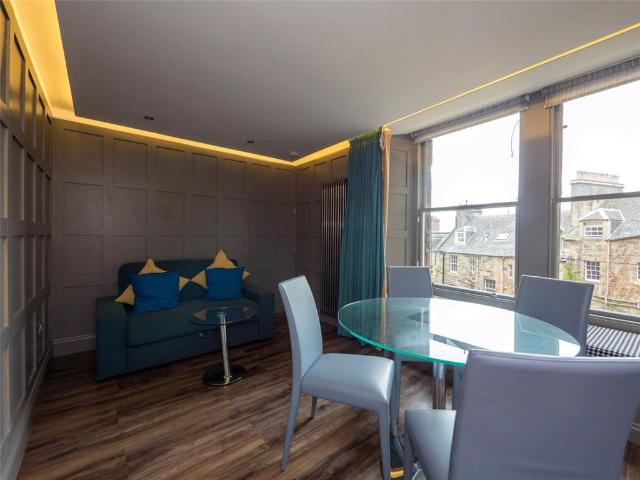 Apartment for rent in Old Town, Scotland
