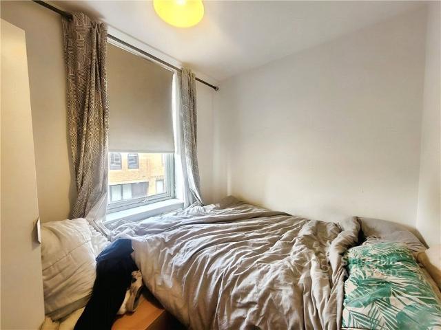 Apartment for rent in Egham, Runnymede
