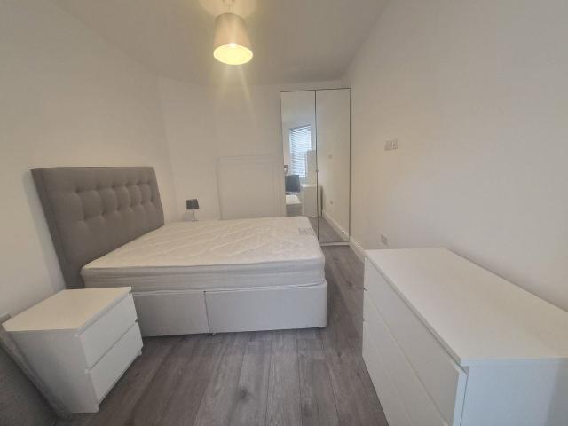 Apartment for rent in Egham, Runnymede