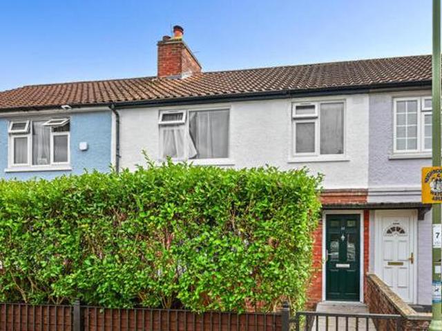 House for sale in Farnborough, Hampshire