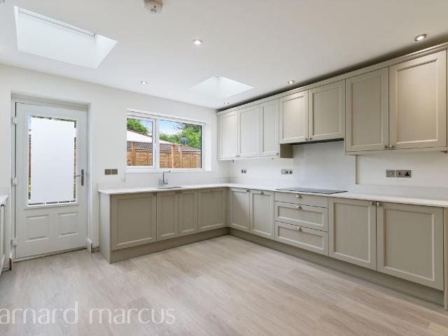 Apartment for rent in London Borough of Hounslow, Feltham