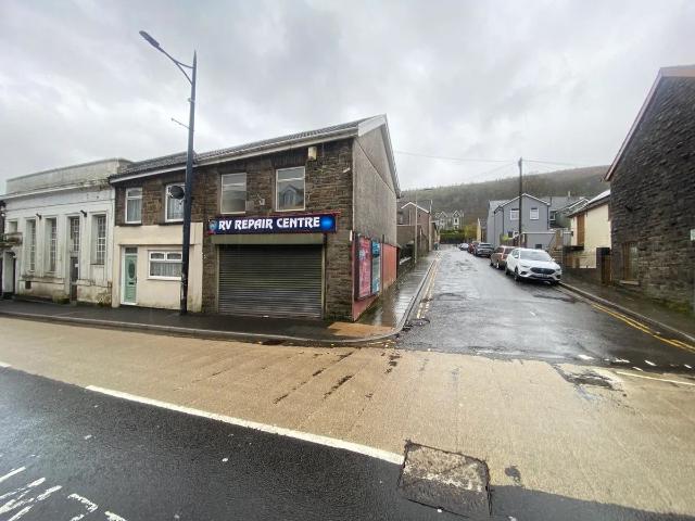 Apartment for rent in Blaenllechau, Ferndale