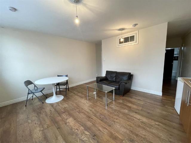 Apartment for rent in Bensham, Tyne And Wear