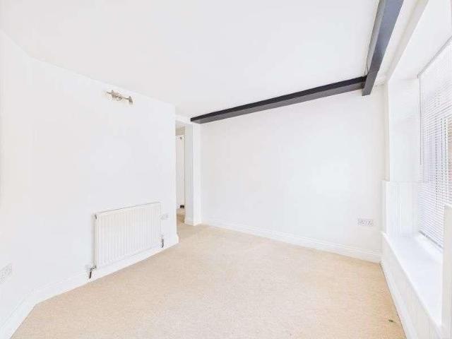 House for rent in Church Town, Tandridge