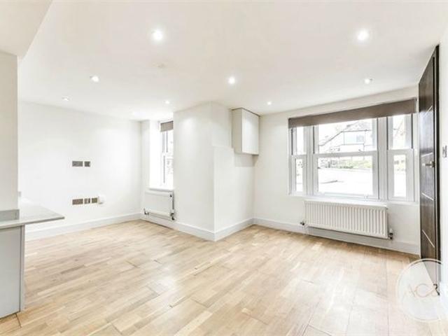House for rent in Green Street Green, Greater London