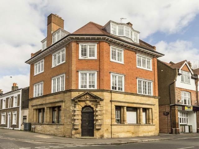 House for rent in Hampton, Greater London