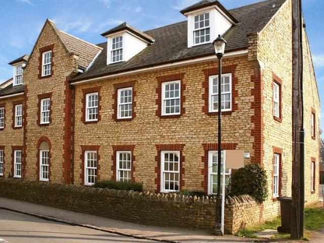 Apartment for rent in Harrold, Bedford