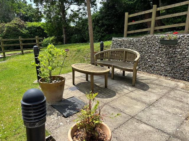 Apartment for rent in Cross In Hand, East Sussex