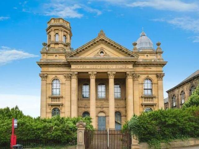 House for sale in Heckmondwike, West Yorkshire