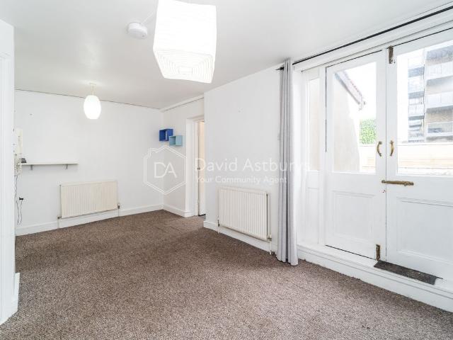 Apartment for rent in Hornsey, Greater London