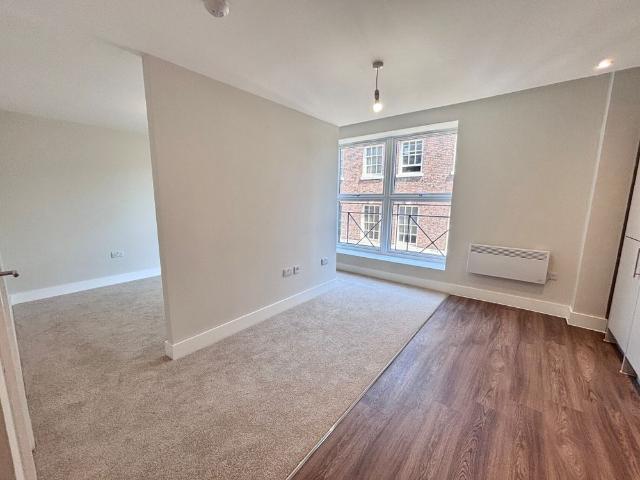 Apartment for rent in Old Town, Hull