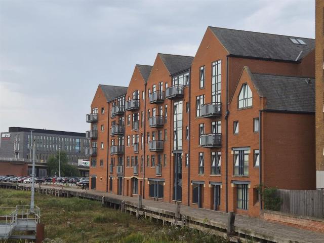 Apartment for rent in Old Town, Hull
