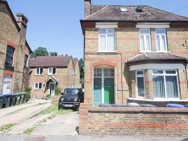 Apartment for rent in Iver