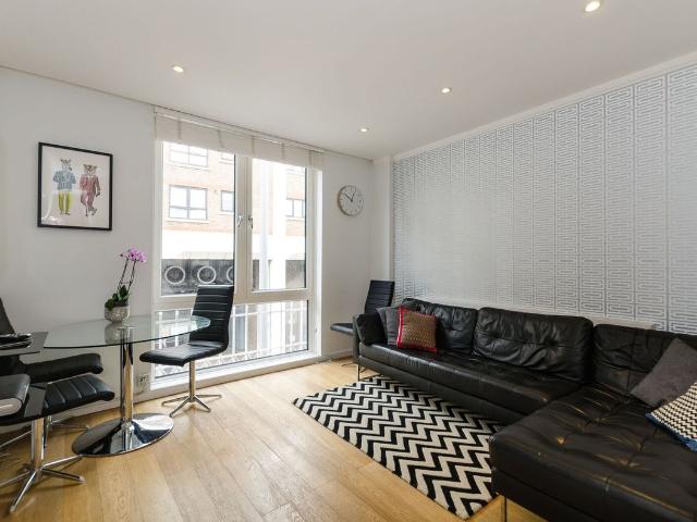 Apartment for rent in Royal Borough of Kensington and Chelsea, Greater London
